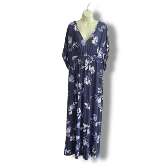 Isabel Maternity by Ingrid & Isabel Dress Maternity Indigo Blue Floral Maxi - XS - Picture 4 of 16